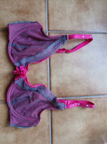Soutien gorge 90C