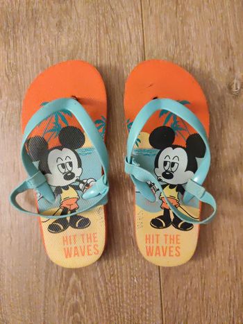 Tongs Mickey taille 25 - 27