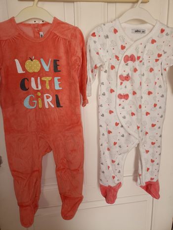 Lot 2 pyjamas