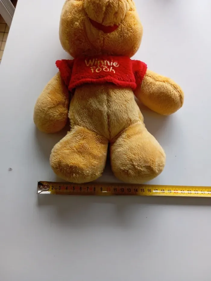 Peluche Winnie l'Ourson - photo numéro 3