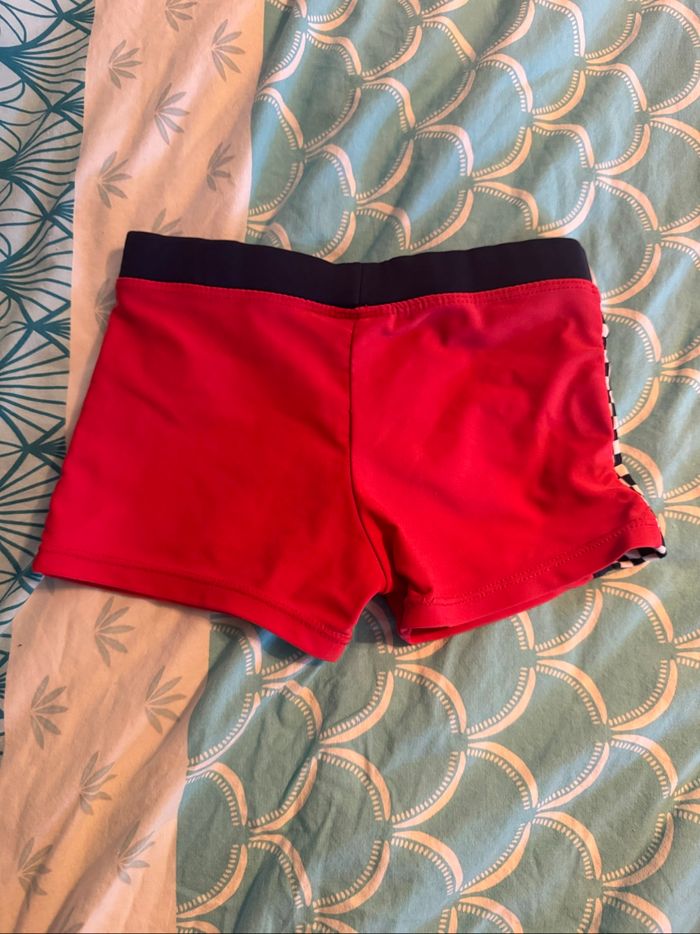 Maillot de bain garçon. - photo numéro 2