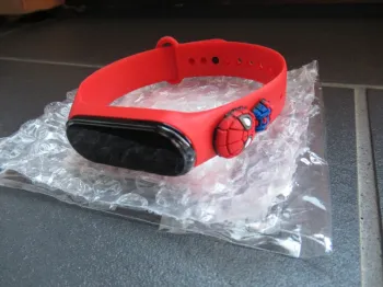 Montre Spiderman rouge Marvel Avengers neuve