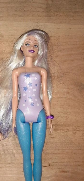Barbie Color Revela Fée