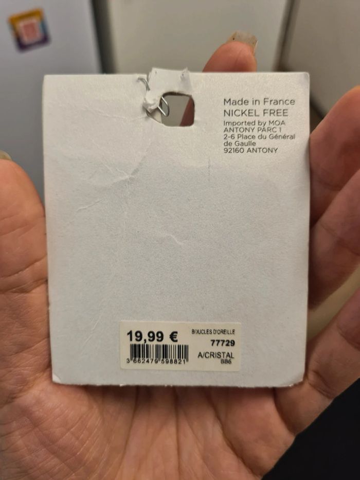 Faux piercing moa - photo numéro 3