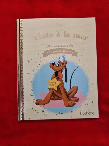 Livre 108 mes petits livres d'or Disney pluto à la mer