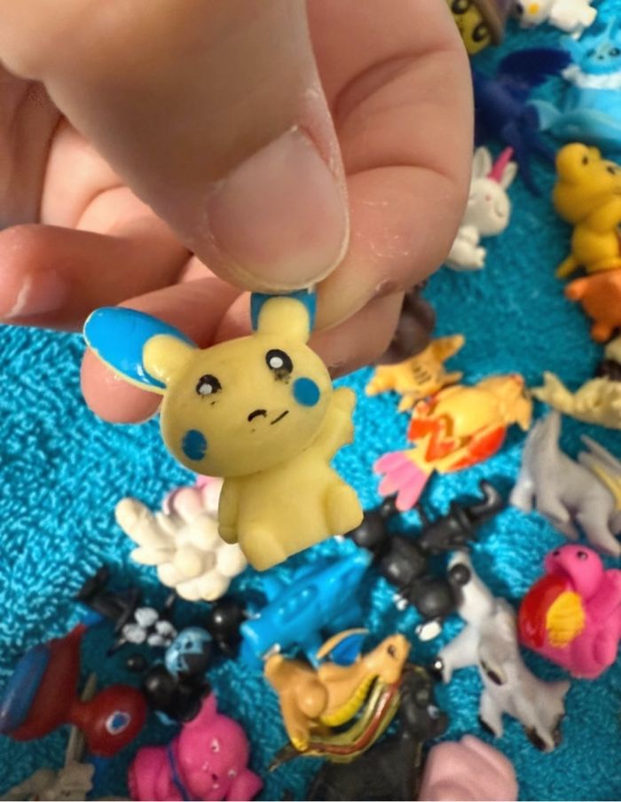 Lot de figurines Pokémon - photo numéro 6