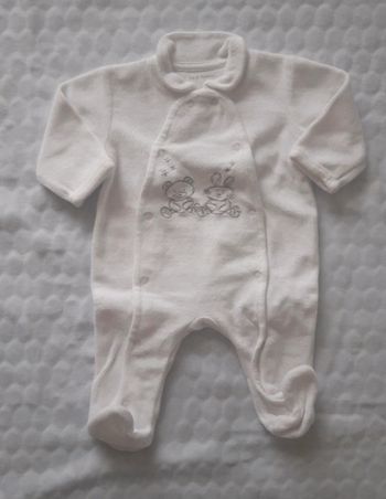 Pyjama Pat et Ripaton taille 1 mois en très bon état