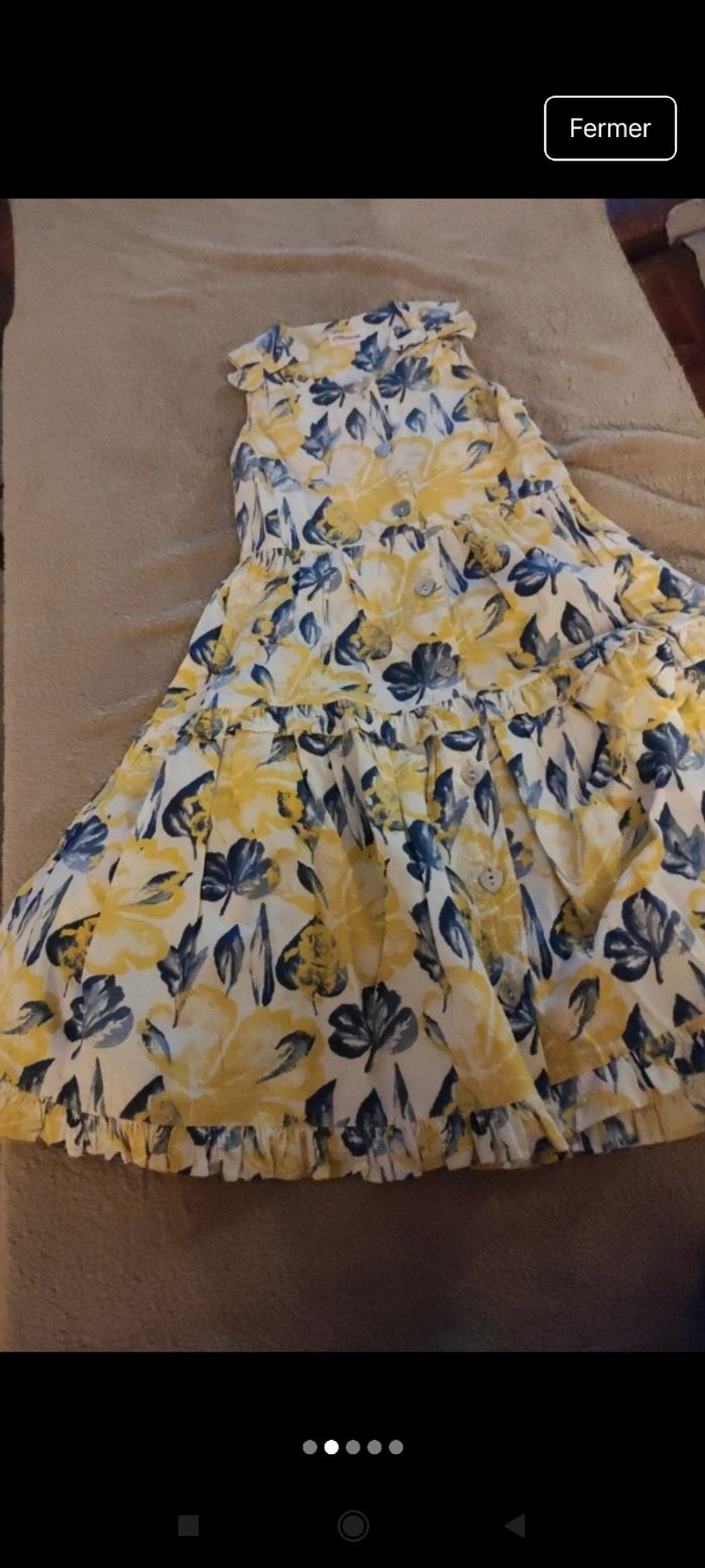 Très belle robe fille e26 - photo numéro 2