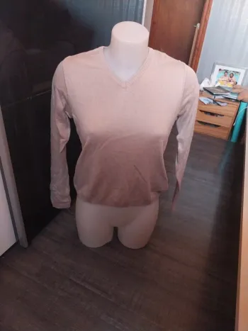Pull beige col V taille M