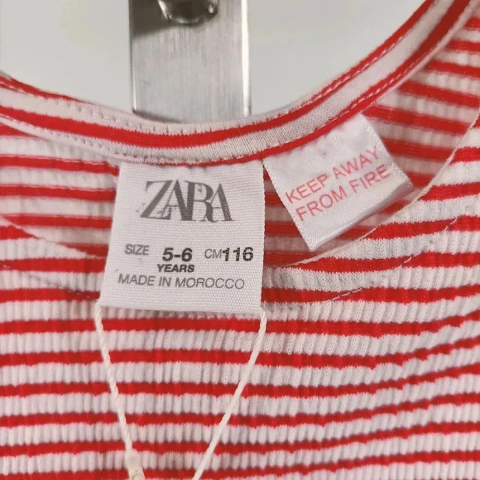 Ensemble Ensemble Jupe en jean et débardeur à volant marinière rouge et blanc enfant A142 - photo numéro 4