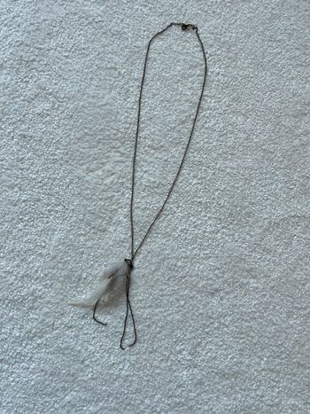 Collier à plume