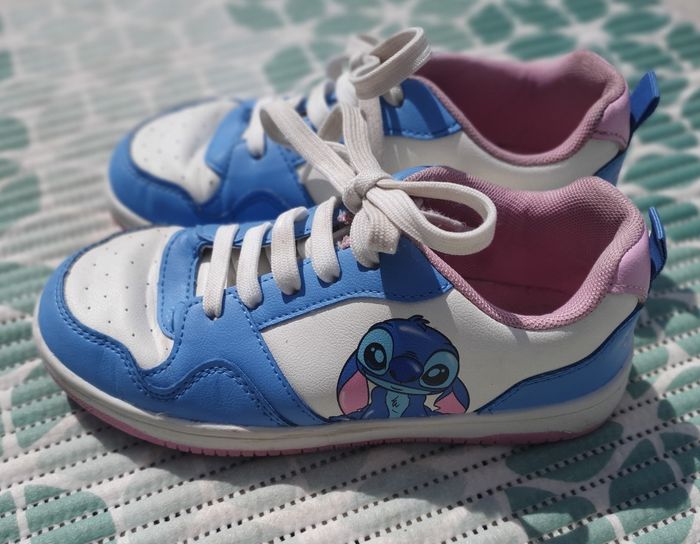 Basket fille Stitch de pointure 32/33