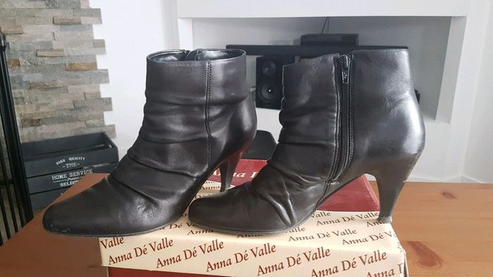 Bottines noires talons hauts taille 40 - photo numéro 4