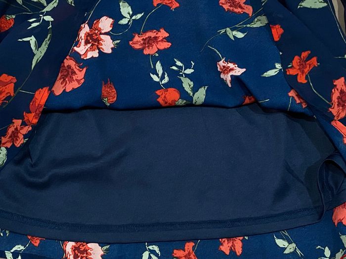 Jupe portefeuille bleue fleurie Missguided - photo numéro 7