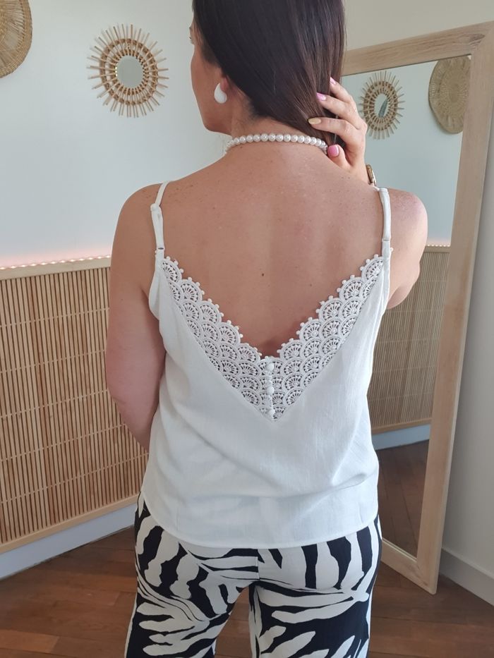 Top fluide Alex blanc dos dentelle Taille S/M - photo numéro 5