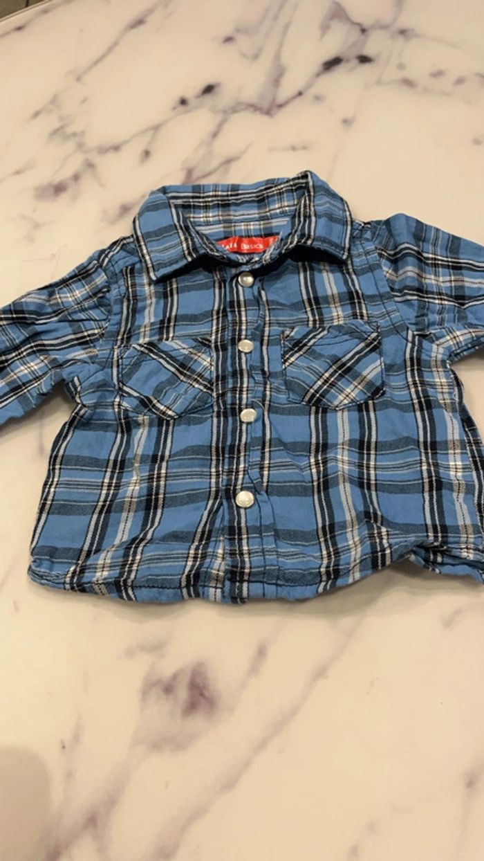 Chemise à carreaux bleue