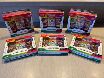 Lot coffrets Pokémon Premiers Partenaires