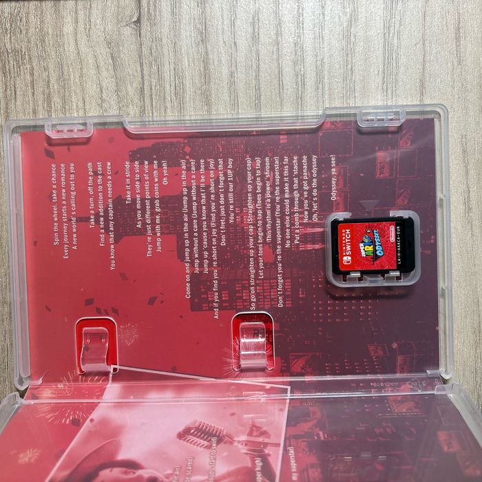 Mario Odyssey switch - photo numéro 2
