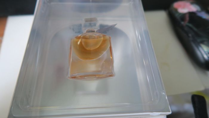 Miniature de parfum Lancôme La vie est belle - photo numéro 2