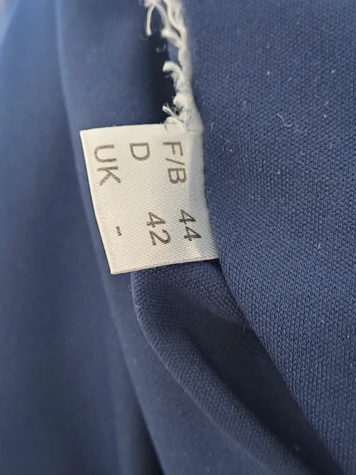 Blouse ancre marine Taille 44 - photo numéro 9