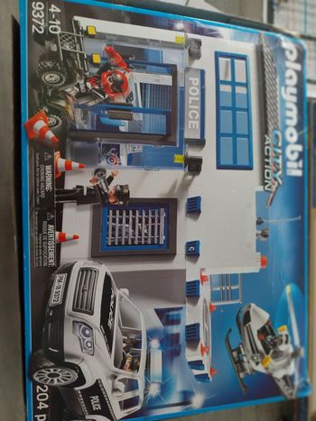 Playmobil commissariat de police