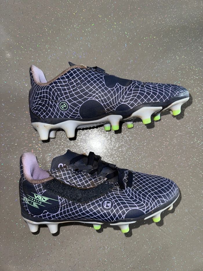 Paire de crampons taille 30 - photo numéro 2