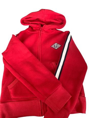 Gilet à capuche
