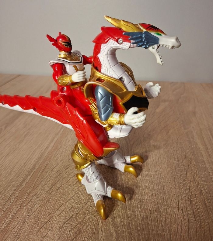 Power Rangers Mystic Force Dragon Rider (2006 Bandai) - photo numéro 2