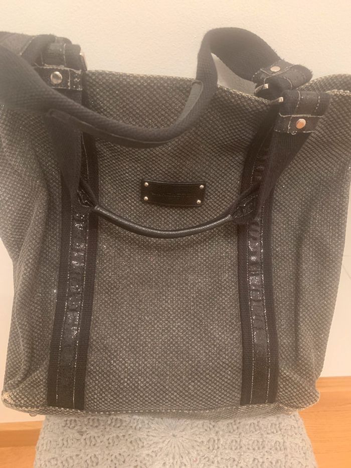 Sac Lancaster