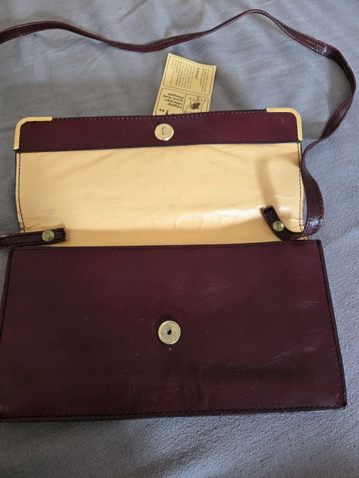 Sac bandoulière cuir 🍒vintage années 60🍒 - photo numéro 3