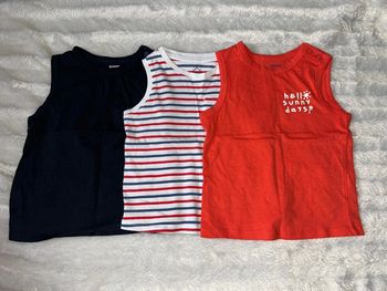3 débardeurs