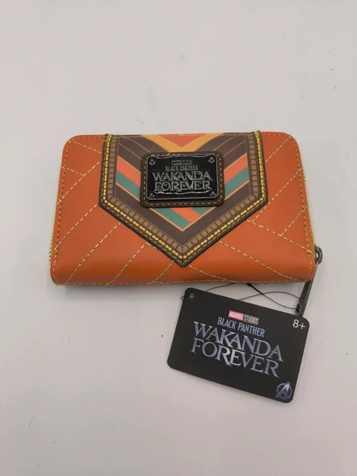 Portefeuille porte monnaie Disney Wakanda Forever Neuf