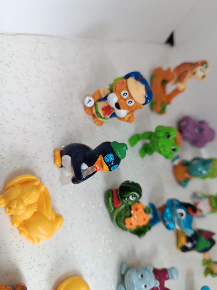 Kinder Ferrero figurine Figure dino lion grenouille requin pingouin tortue hippopotame crocos - photo numéro 4