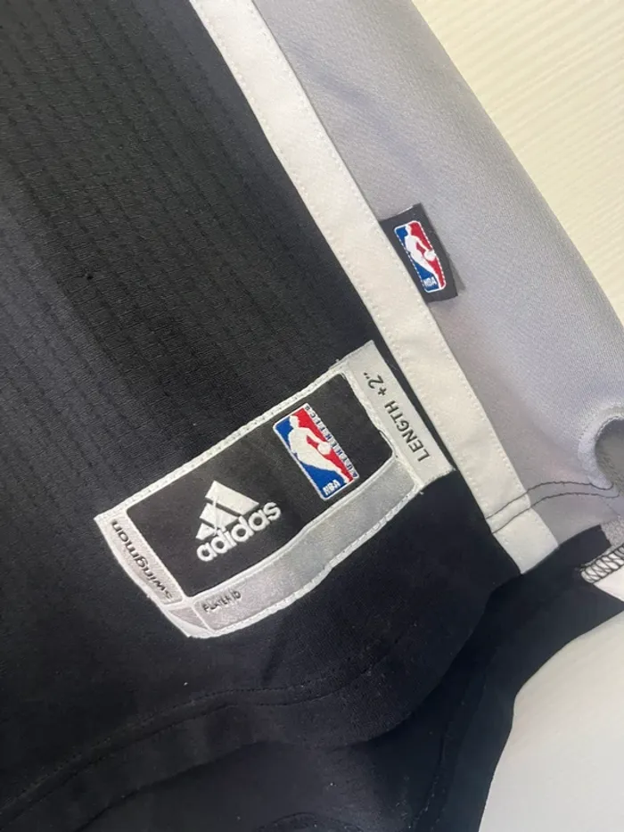 🔹 Maillot NBA Tony Parker San Antonio Spurs - Adidas 🔹 - photo numéro 4