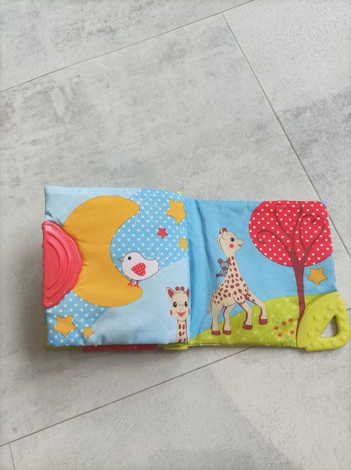 Livre d'éveil en tissu - photo numéro 4