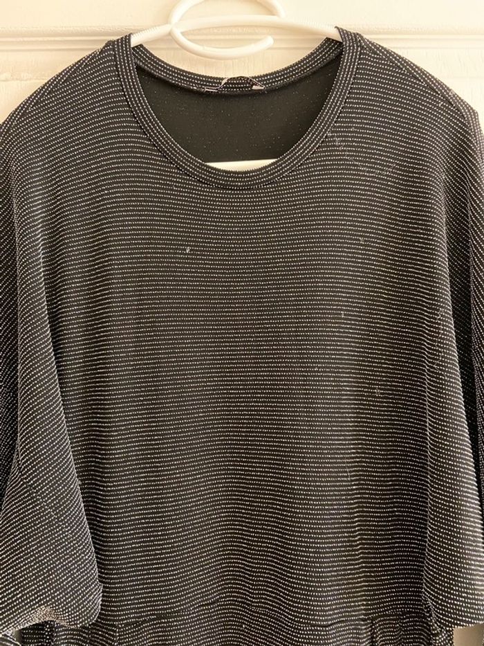 Robe gris avec file argenté Zara , longueur de la robe 115 cm, col rond, taille M neuf - photo numéro 4