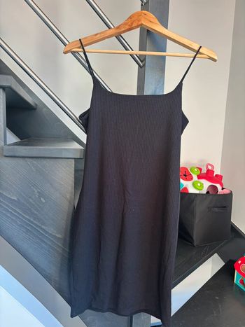 Robe moulante noire
