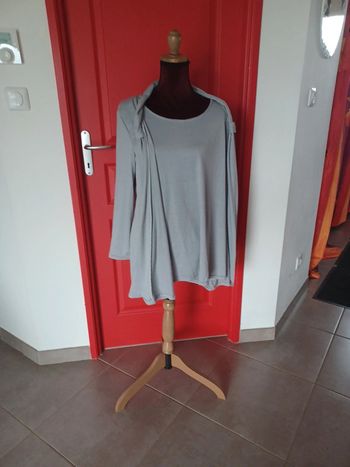 Très jolie tunique pour femme