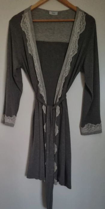 Peignoir déshabillé gris chiné et dentelle