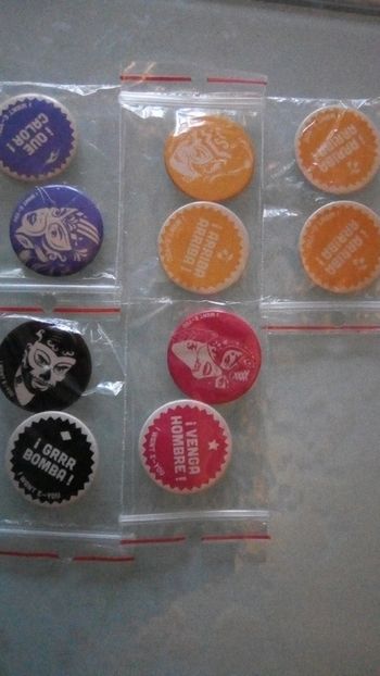 Lot de broches