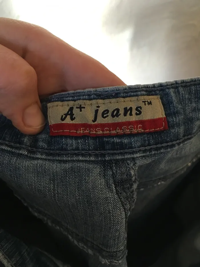 Jeans originale fleurs @ - photo numéro 4