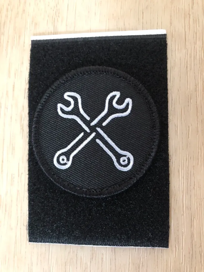 Écusson patch mécanique neuf