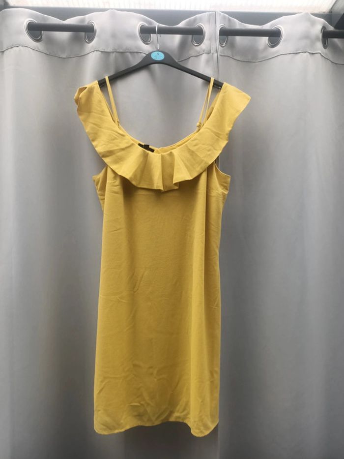 Petite robe jaune Taille42 Kiabi