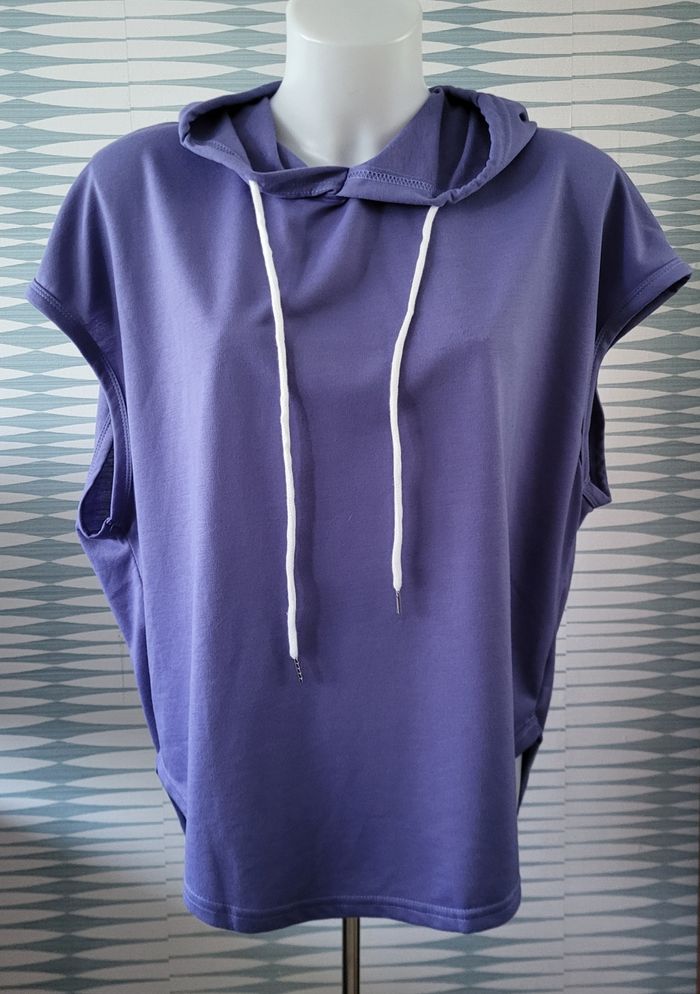 Tee-shirt sans manche et à capuche violet taille XL Shein en excellent état - photo numéro 5