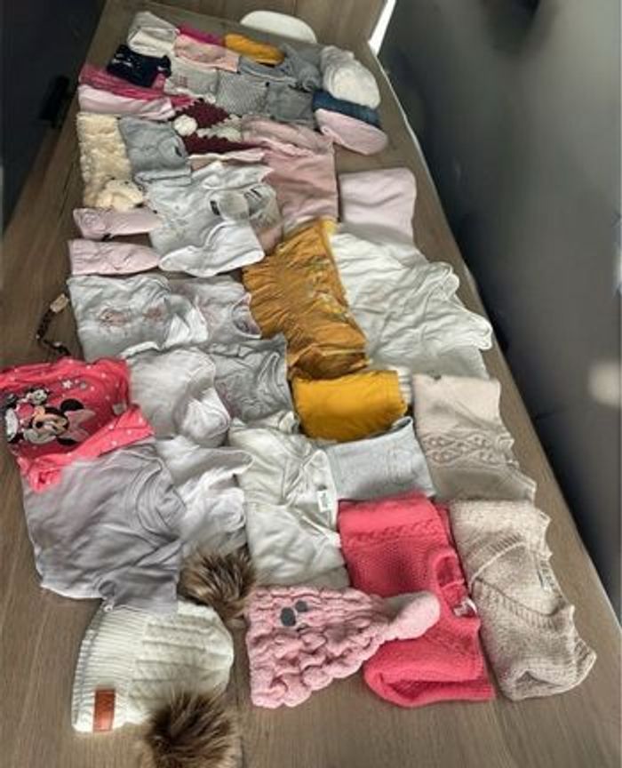 Lot de vêtements 9 mois
