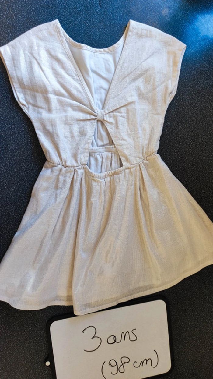 Robe taille 3 ans - photo numéro 3