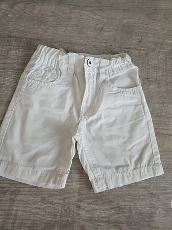 Short 2 ans