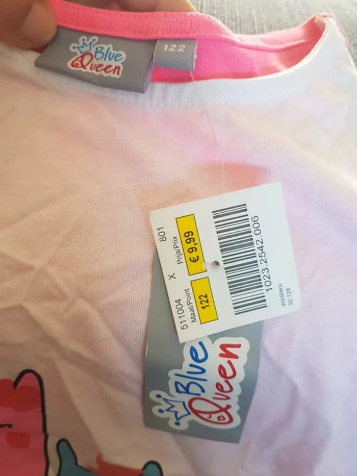 Lot de 2 Débardeurs taille 6 ans et 7 ans - photo numéro 4