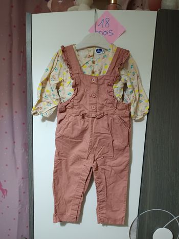 Ensemble blouse+ salopette 18 mois 