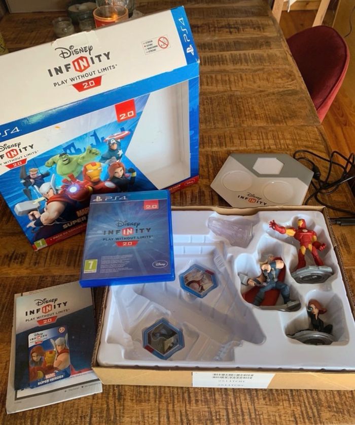 Disney Infinity 2.0 – Pack Marvel Super Heroes complet (PS4) - photo numéro 7